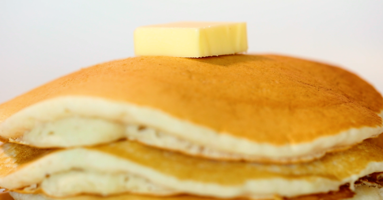 Read more about the article A Scientist Is Paid to Study Maple Syrup. He’s Also Paid to Promote It.