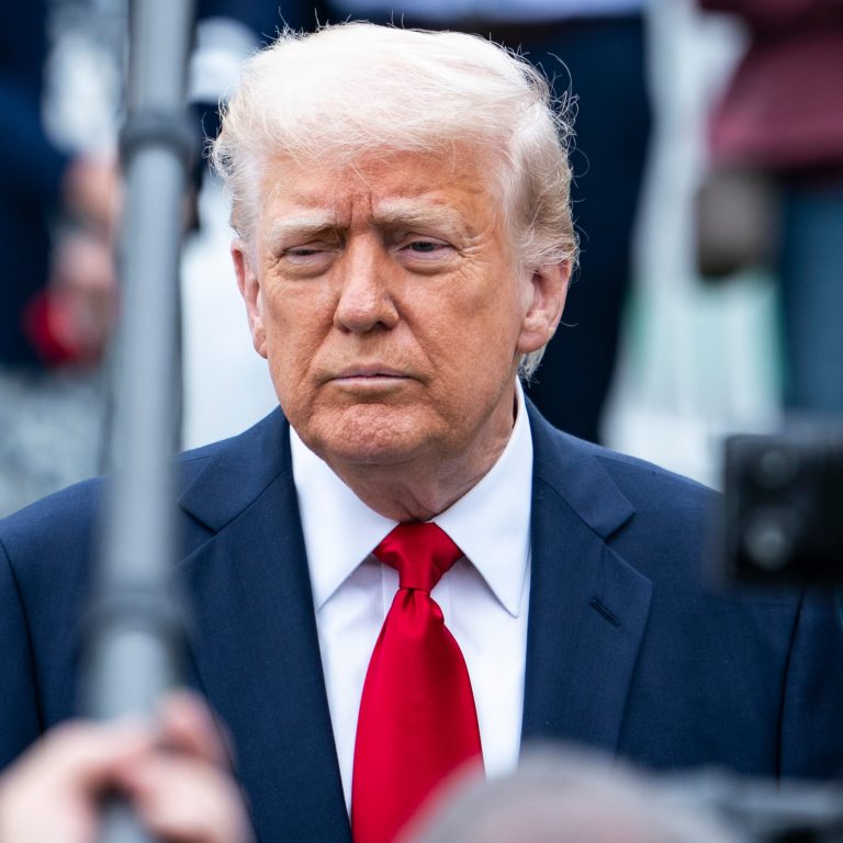 Read more about the article Trump Team Races to Form Trade Deals After Tariffs Sow Global Chaos