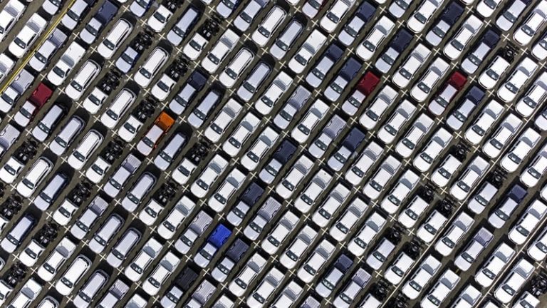 Read more about the article European car sales rise in March, but Tesla drops 28%