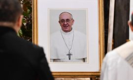 How Pope Francis Wooed Donors