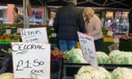 Shops could be forced to accept cash in future, report says