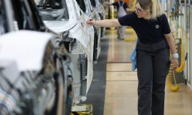 Mercedes-Benz and Volkswagen Facing Uncertainty With Tariffs
