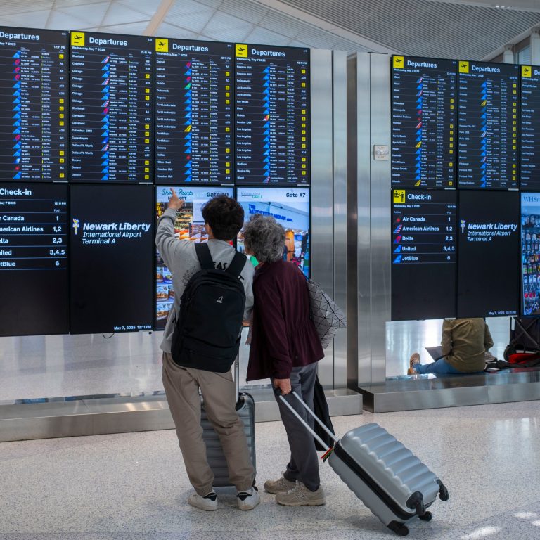 Read more about the article Duffy Blamed Biden for Air Traffic Woes. It’s a Decades-Old Problem.