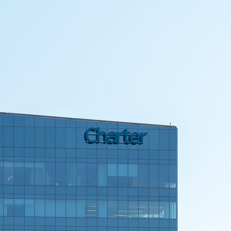 Read more about the article Cable Giants Charter and Cox to Merge in $34.5 Billion Deal