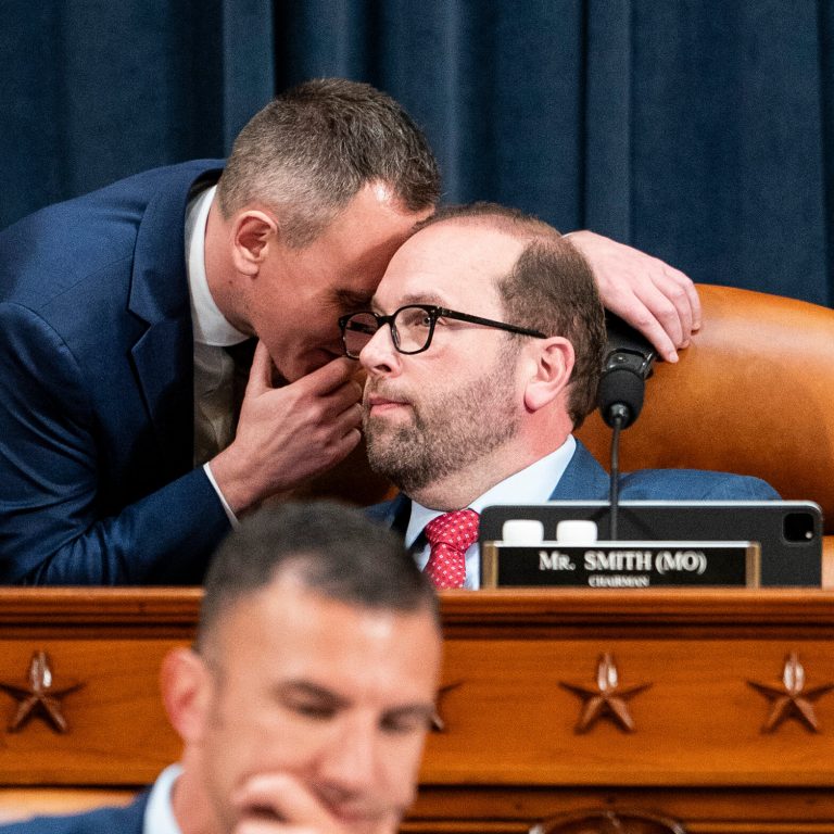 Read more about the article G.O.P. Tax Bill May Hurt the Lowest Earners and Help the Richest
