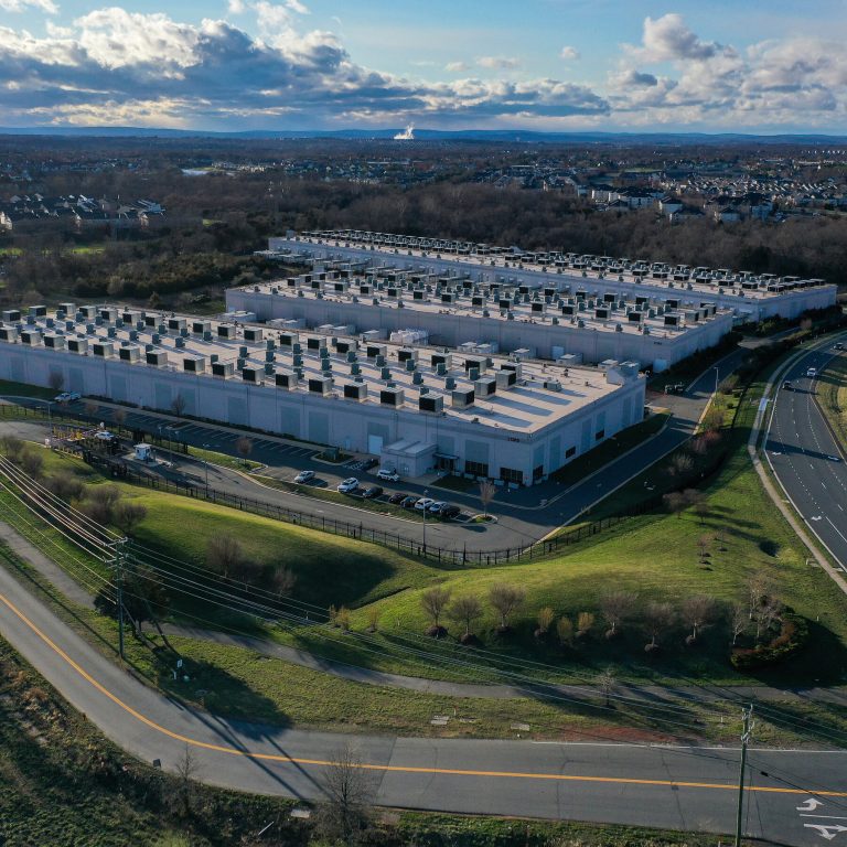 Read more about the article Data Centers’ Hunger for Energy Could Raise All Electric Bills