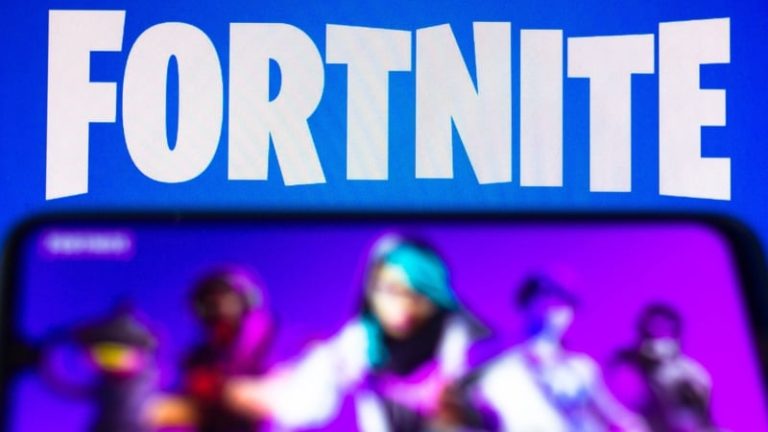 Read more about the article Epic Games’ Fortnite returns to Apple App Store in US