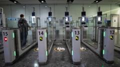 eu-e-gates-use-by-brits-at-european-airports-this-summer-uncertain