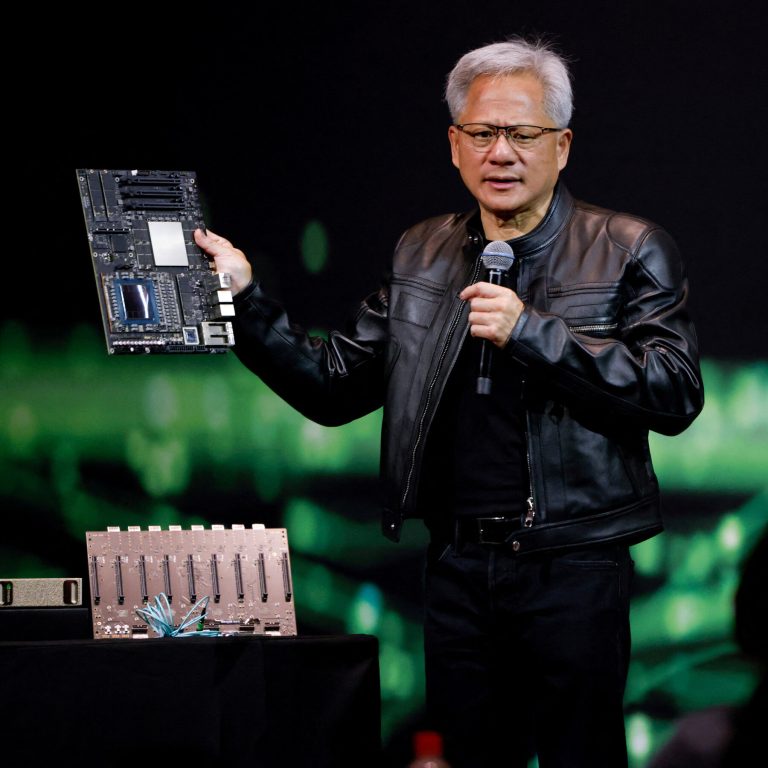 Read more about the article Nvidia’s Chief Says U.S. Chip Controls on China Have Backfired