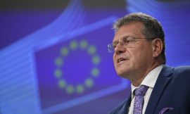 EU urges respect not threats as Trump pushes 50% tariff