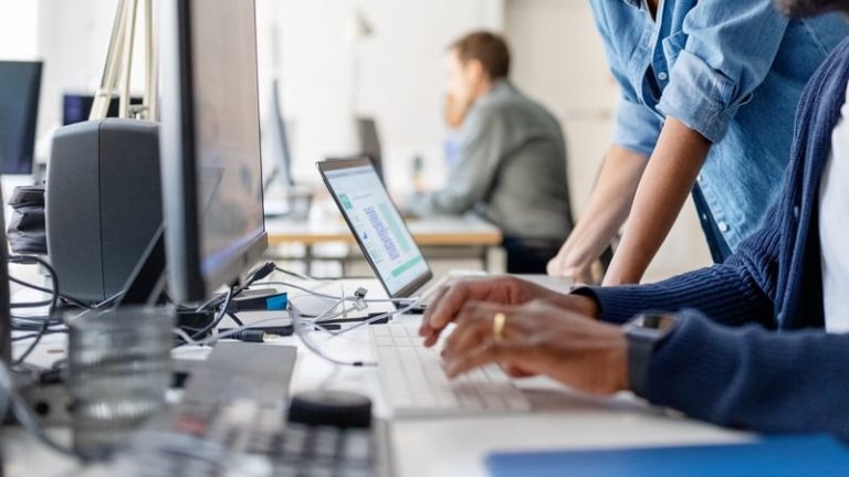 Read more about the article Number of people in employment rises to 2.8 million – CSO