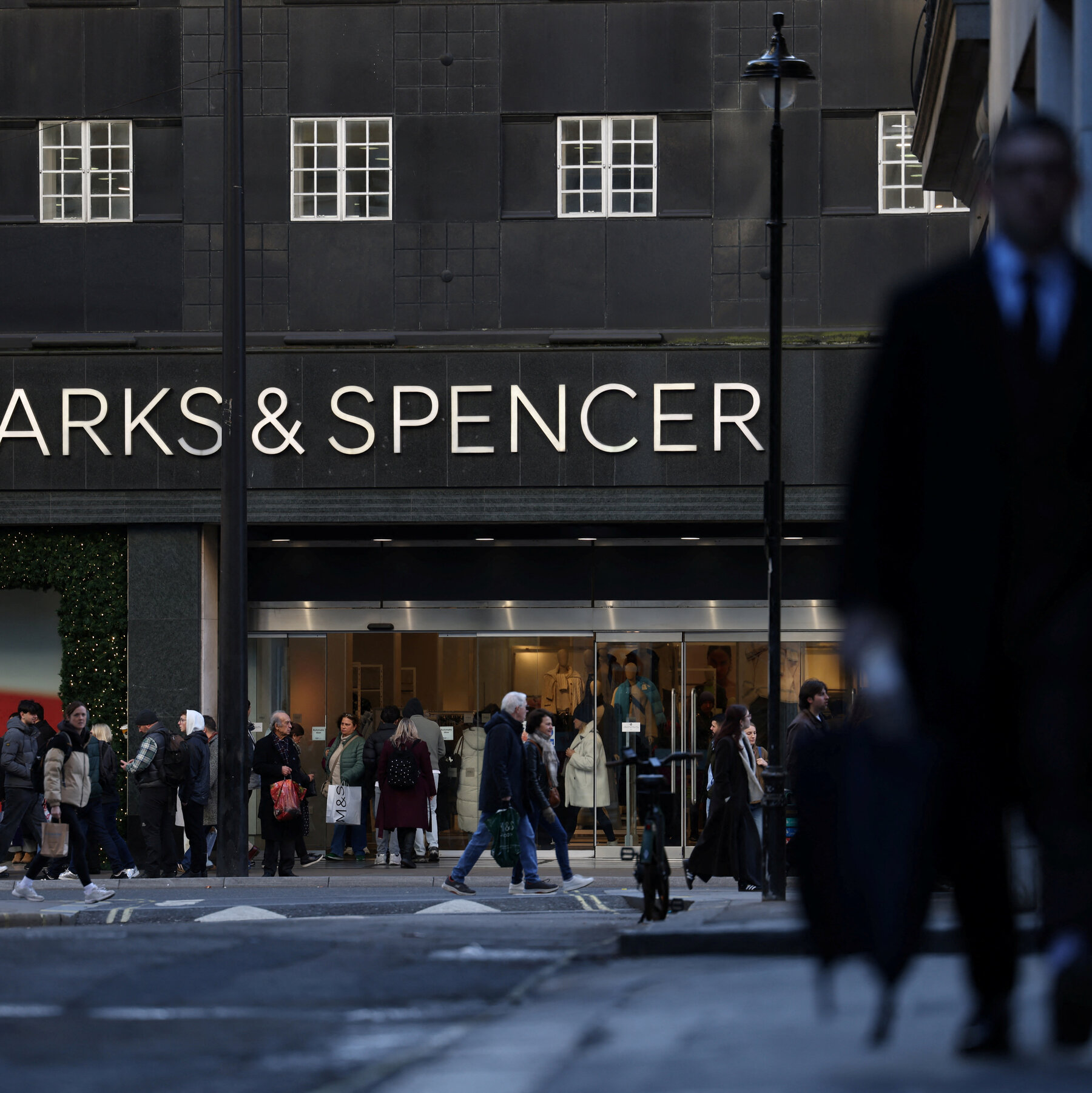 british-retailer-m&s-says-cyberattack-will-cost-it-$400-million