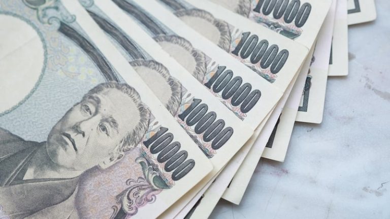 Read more about the article Japan loses status as world’s top creditor to Germany