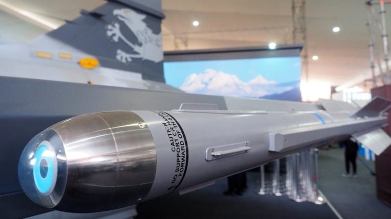 Read more about the article Defence group Saab reiterates financial targets