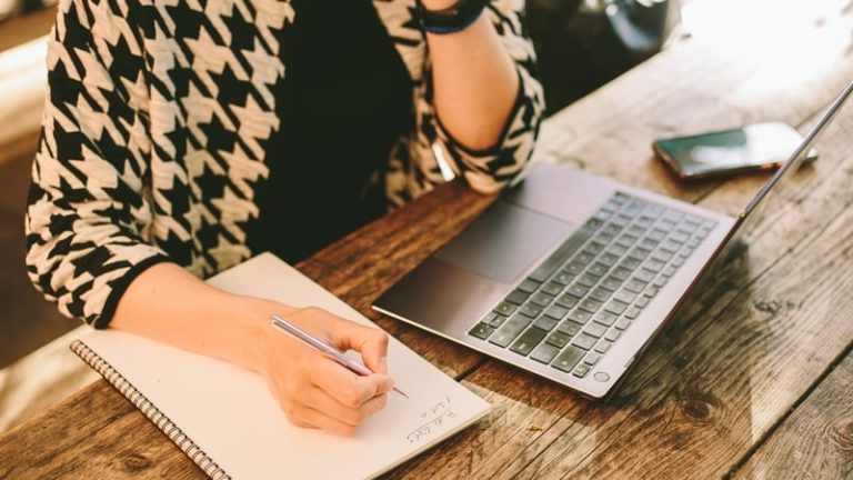 Read more about the article Why your long list of unfinished work tasks takes up so much time