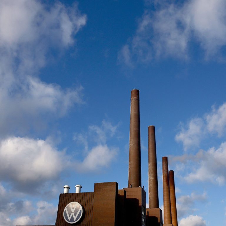 Read more about the article Four Former VW Managers Found Guilty in Emissions Trial