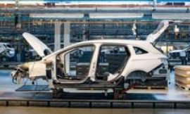 UK car making plunges to lowest for more than 70 years