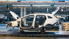 uk-car-making-plunges-to-lowest-for-more-than-70-years