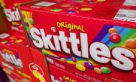 Skittles-maker Mars phases out controversial colour additive