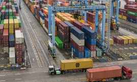 Trump signals fresh trade tensions with China