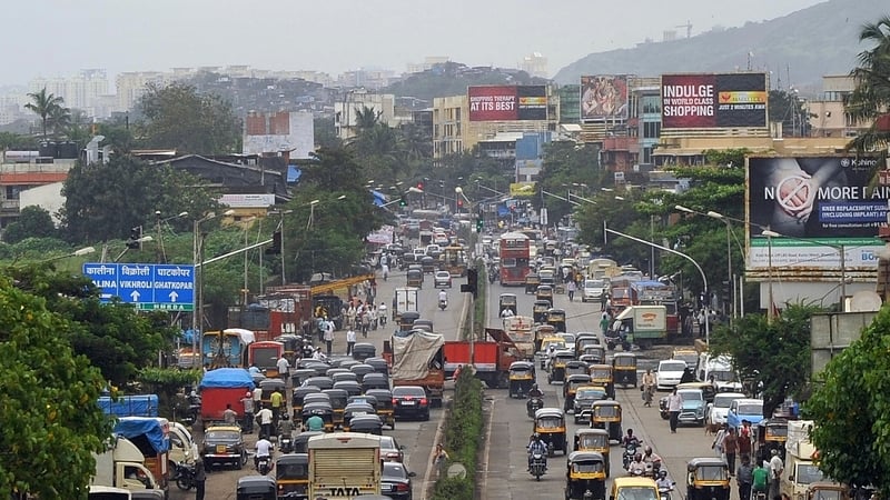 india-beats-forecasts-with-7.4%-growth-in-first-quarter