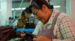 trump’s-tariffs:-a-defiant-china-looks-beyond-american-buyers