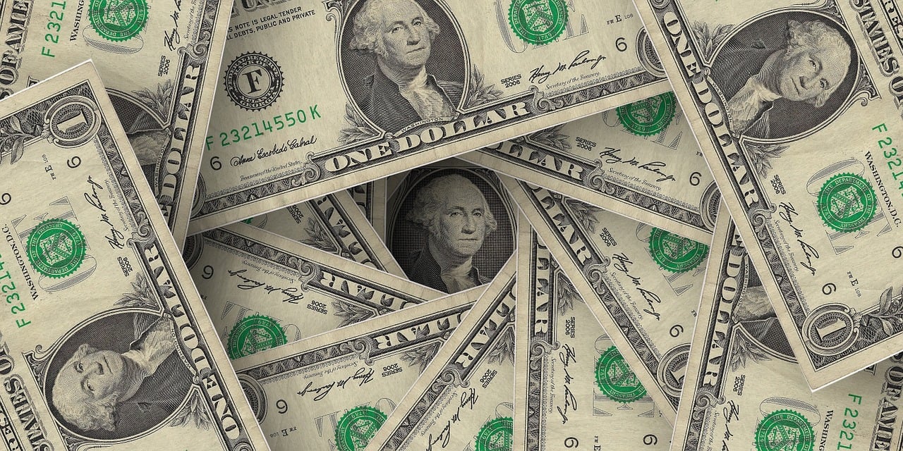 dollar-rallies-and-gold-falls-on-possible-us-china-trade-talks