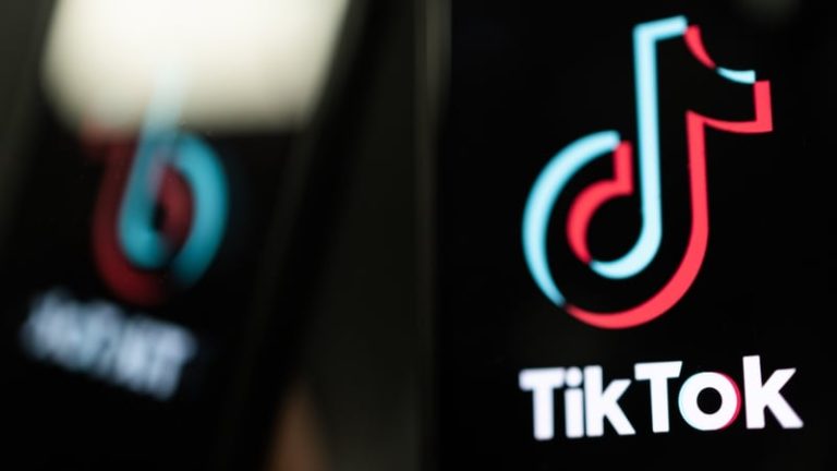 Read more about the article TikTok to appeal €530m fine by Irish data watchdog