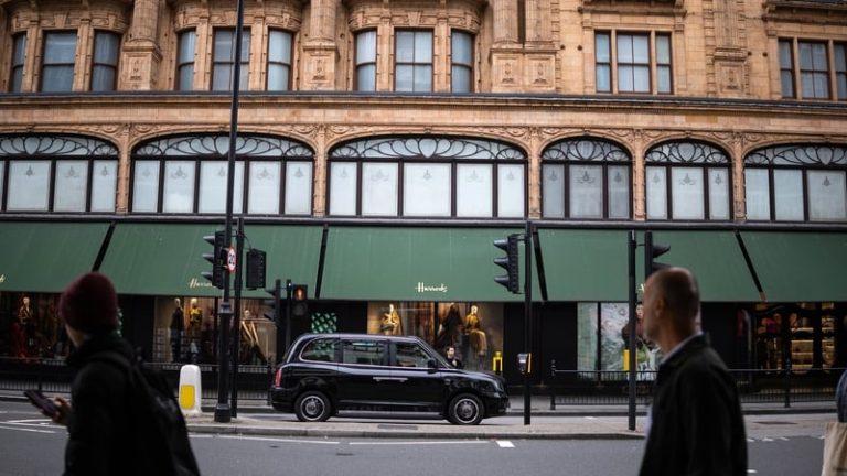 Read more about the article Harrods latest UK retailer to be hit by cyber attack