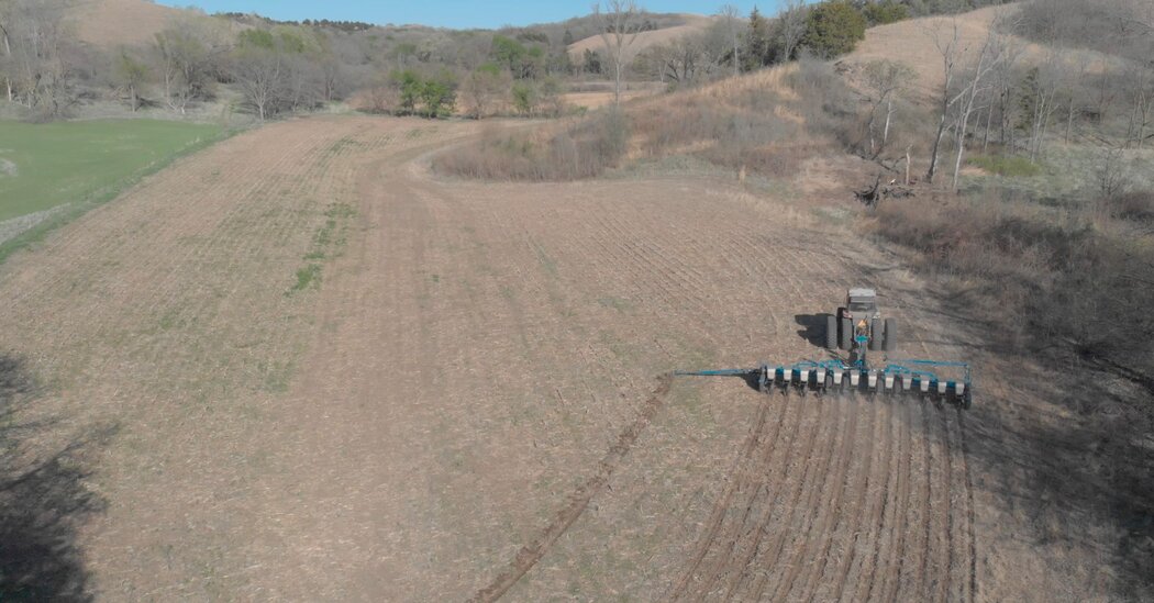 farmers-in-iowa-are-caught-in-trump’s-trade-war