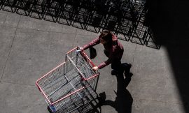 Are We Headed for Recession? Economists Look Everywhere for Signs.