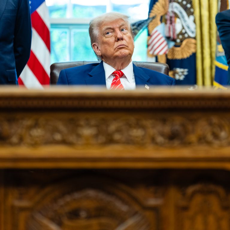 Read more about the article U.S.-U.K. Trade Deal to Build on Close Ties but Leave Some Tariffs in Place