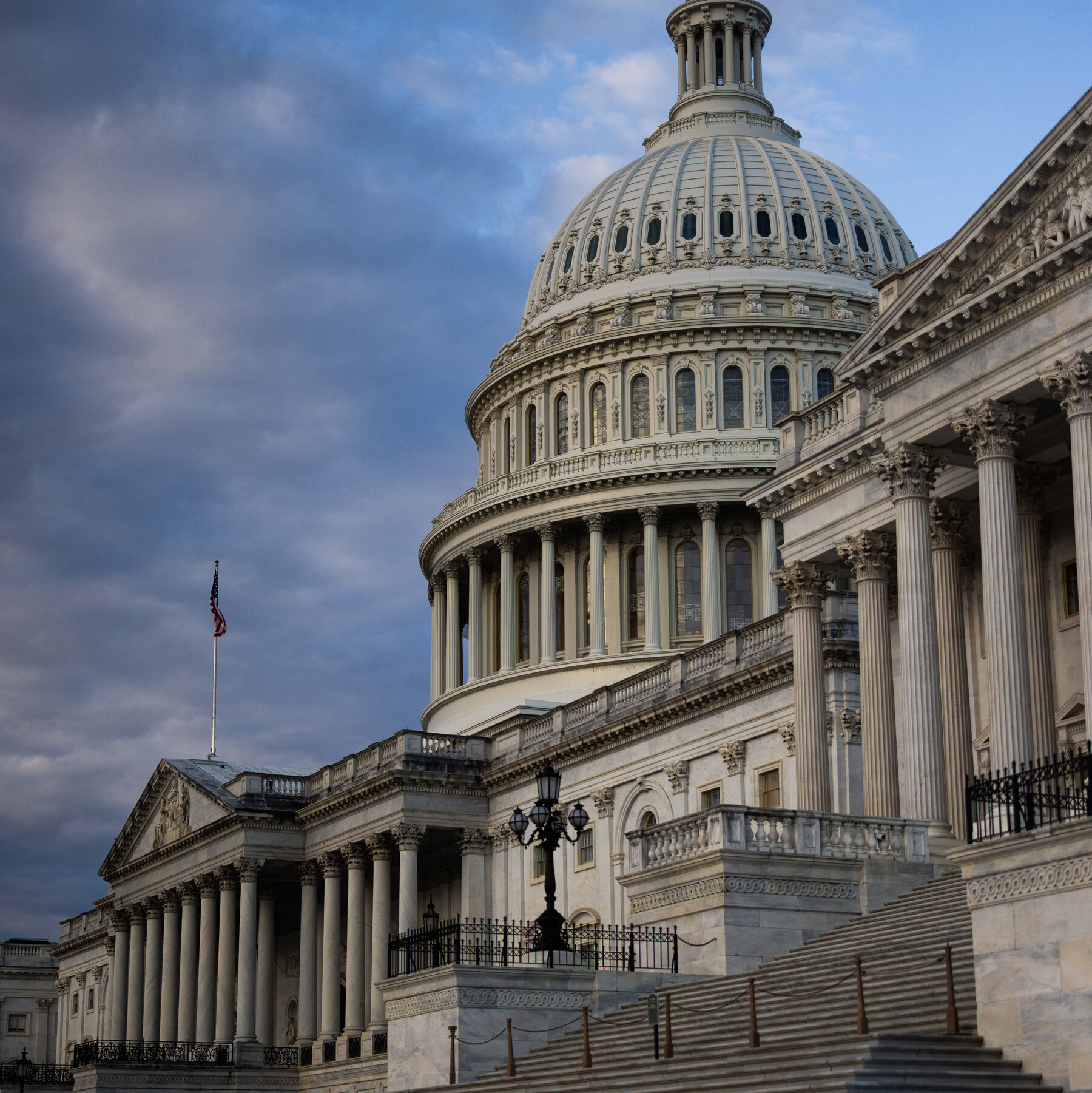 crypto-bill-stalls-in-the-senate-as-democrats-balk