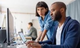 UK jobs market continues to weaken