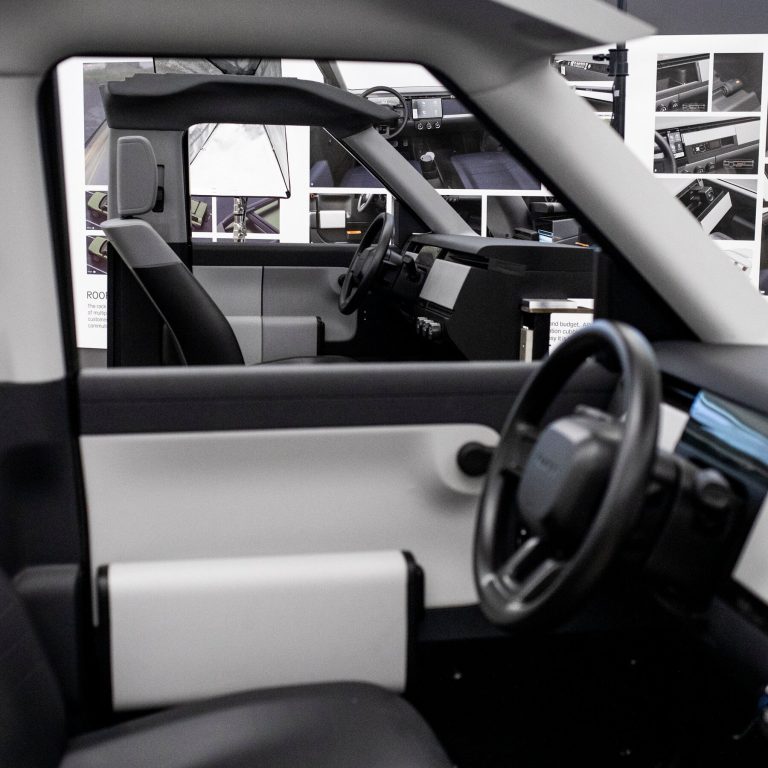 Read more about the article Is Slate Auto’s Electric Truck the Answer to Expensive Cars?
