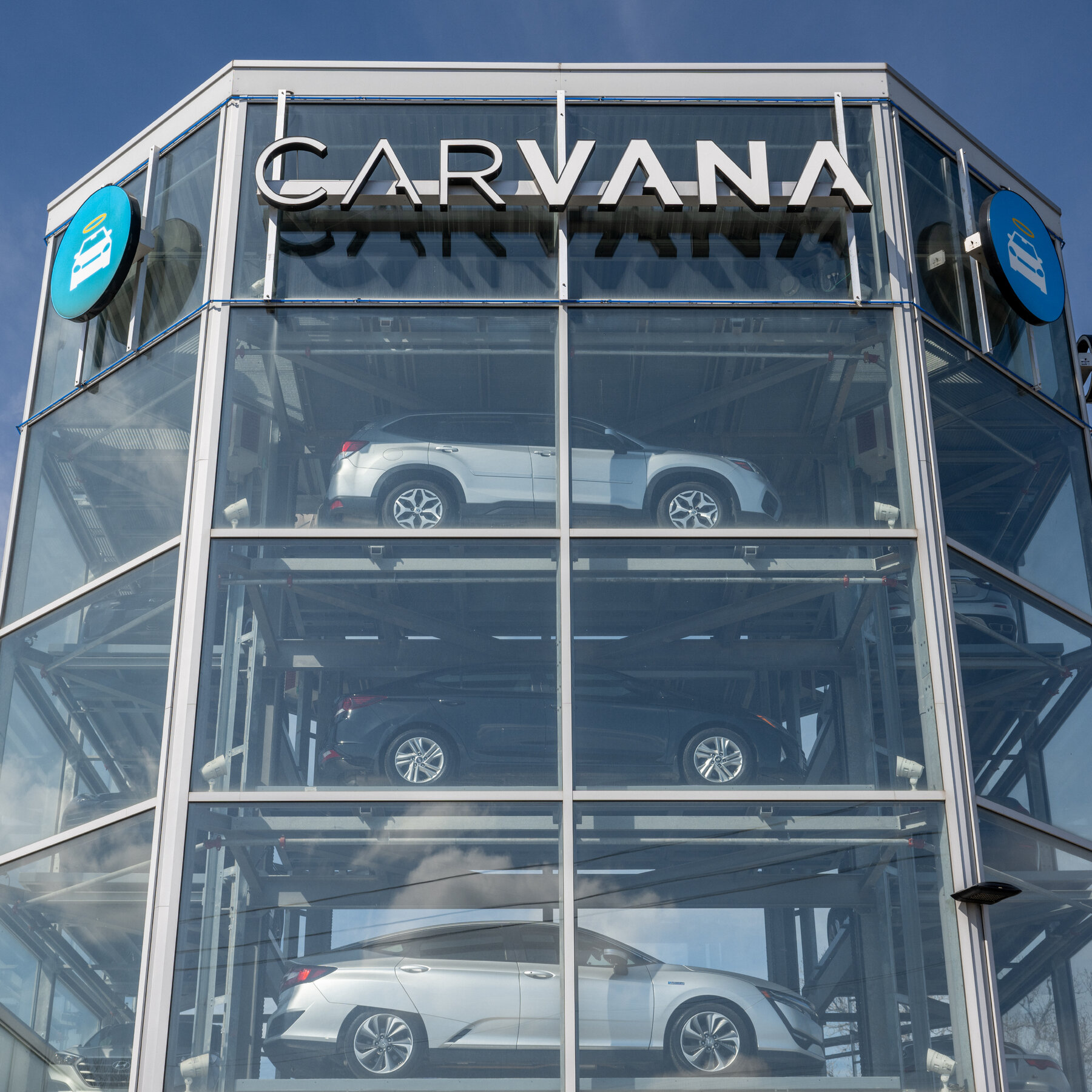 carvana,-a-used-car-retailer,-thinks-trump’s-tariffs-could-be-good-for-business