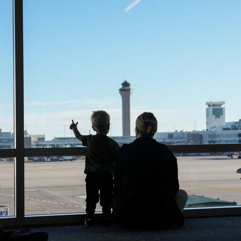 Read more about the article Colorado Air Traffic Control Facility Lost Contact With Some Pilots