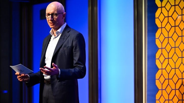 Read more about the article Novo Nordisk’s CEO to step down amid market struggle