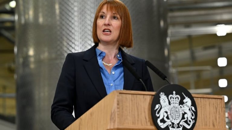 Read more about the article UK sees fall in billionaires after non-dom tax crackdown