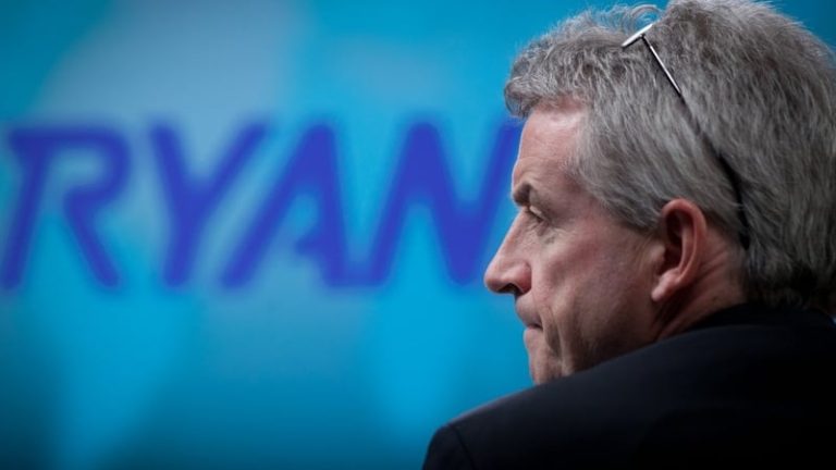 Read more about the article Ryanair’s Micheal O’Leary could earn €100m shares jackpot