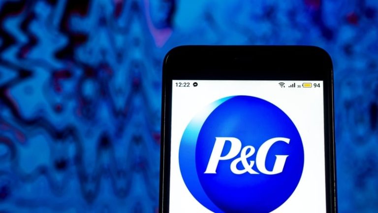 Read more about the article Procter & Gamble to cut 7,000 jobs over two years