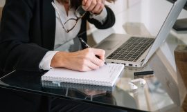 Businesses offering fully flexible working drops to 27%