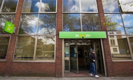 UK unemployment rate hits highest level since 2021