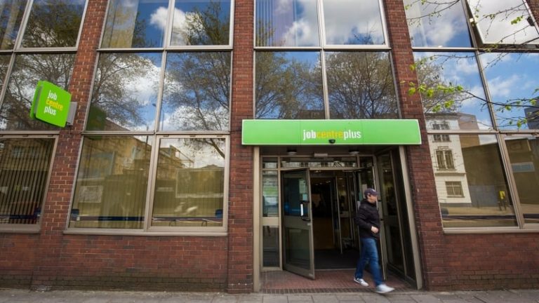 Read more about the article UK unemployment rate hits highest level since 2021
