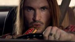 twix-ad-banned-in-uk-for-encouraging-unsafe-driving
