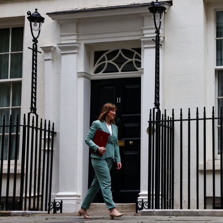 Read more about the article How the UK Plans to Boost Its Economy