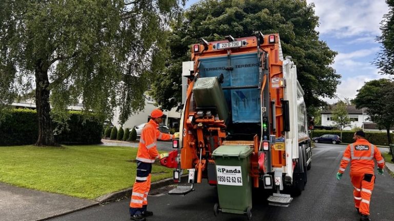 Read more about the article Bin lorry cameras to detect waste contamination