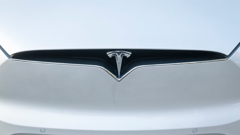 tesla-upgrades-its-model-s-and-x-cars-in-us
