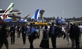 Airbus upbeat, but may have to wait for AirAsia deal