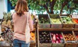 ‘Dismal’ month for supermarkets pushes down retail sales